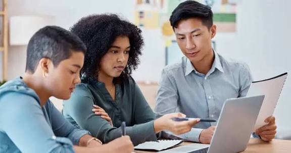 Techslassh.com: Exploring the Future of Modern Technology